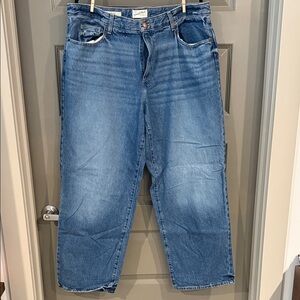 Universal Thread Light Blue Jeans